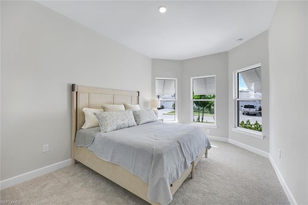 15804 Derna ST, NAPLES FL 34114-16