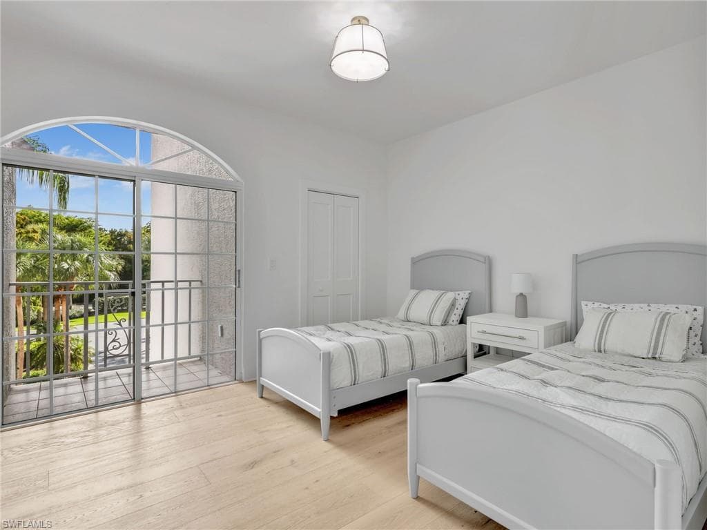 583 Audubon BLVD # C201, NAPLES FL 34110-35