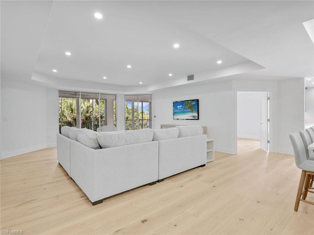 583 Audubon BLVD # C201, NAPLES FL 34110-9