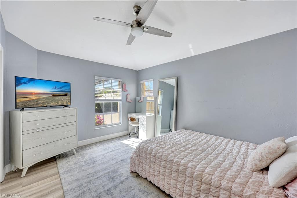 5138 Kristin CT, NAPLES FL 34105-11