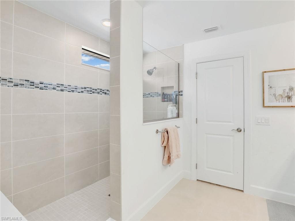 20179 Napa LOOP, ESTERO FL 33928-23