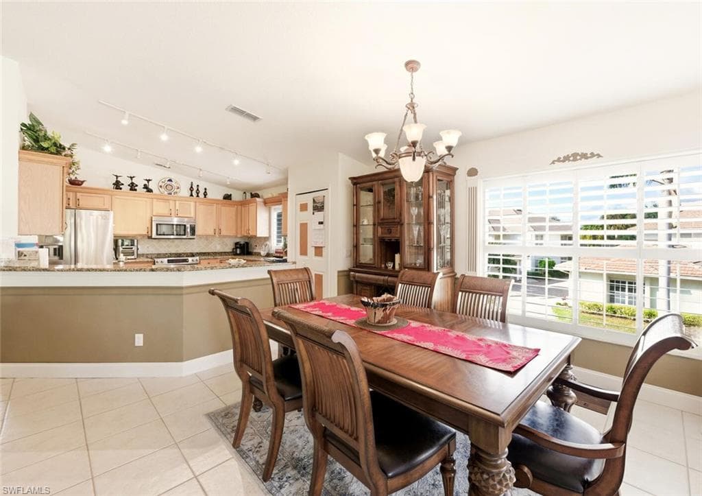 8401 Southbridge DR # 2, ESTERO FL 33967-11