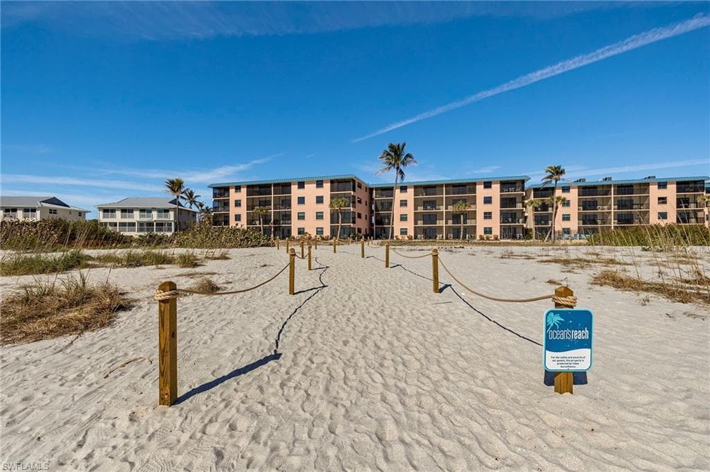 2230 Camino Del Mar DR, SANIBEL FL 33957-26