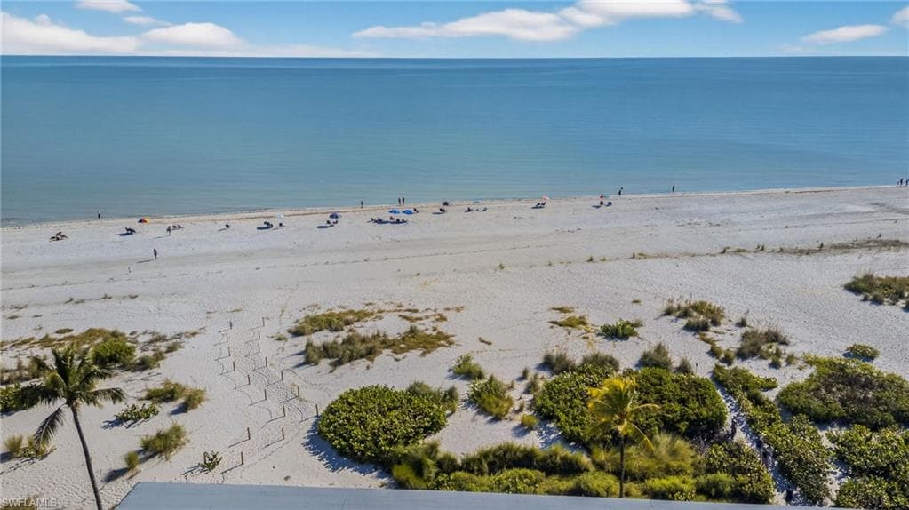 2230 Camino Del Mar DR, SANIBEL FL 33957-2