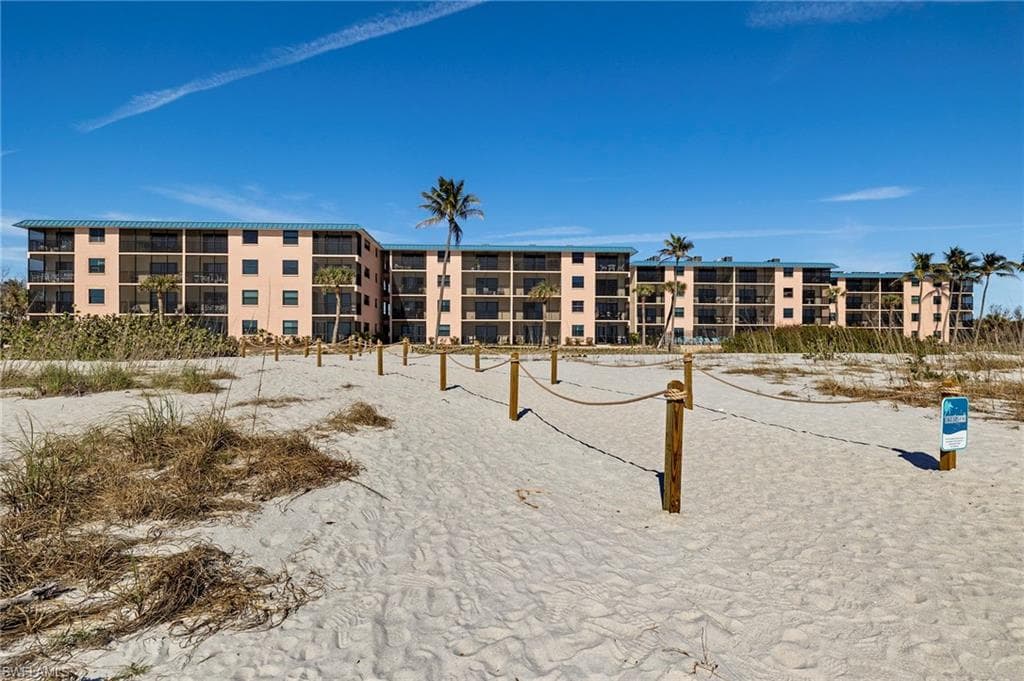 2230 Camino Del Mar DR, SANIBEL FL 33957-27