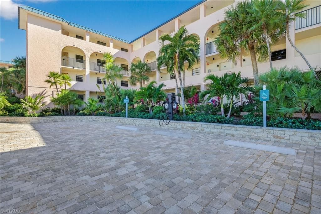 2230 Camino Del Mar DR, SANIBEL FL 33957-34