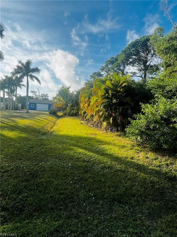 13173 Bottlebrush RD, BOKEELIA FL 33922-4