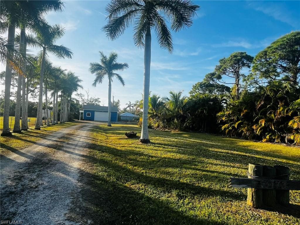 13173 Bottlebrush RD, BOKEELIA FL 33922-40