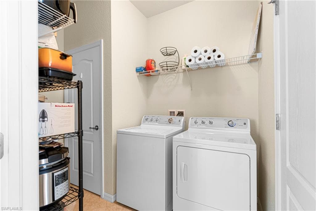 11430 Icarus CIR, LEHIGH ACRES FL 33971-13