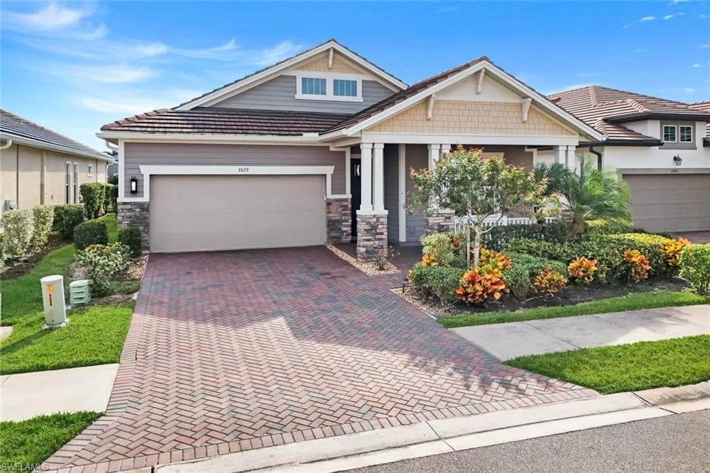 3529 Pilot CIR, NAPLES FL 34120-1