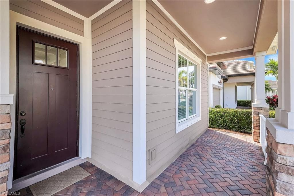 3529 Pilot CIR, NAPLES FL 34120-11
