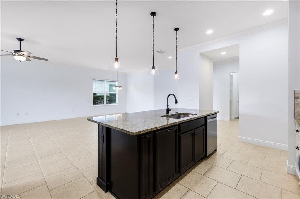 3529 Pilot CIR, NAPLES FL 34120-17