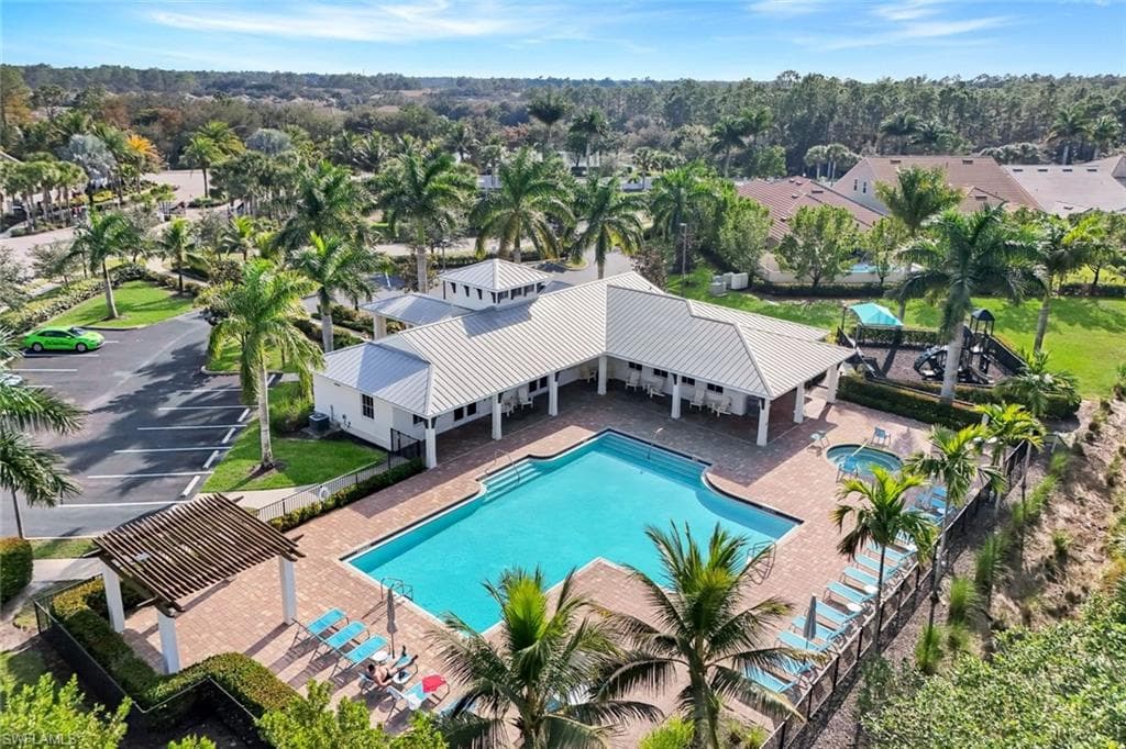 3529 Pilot CIR, NAPLES FL 34120-38