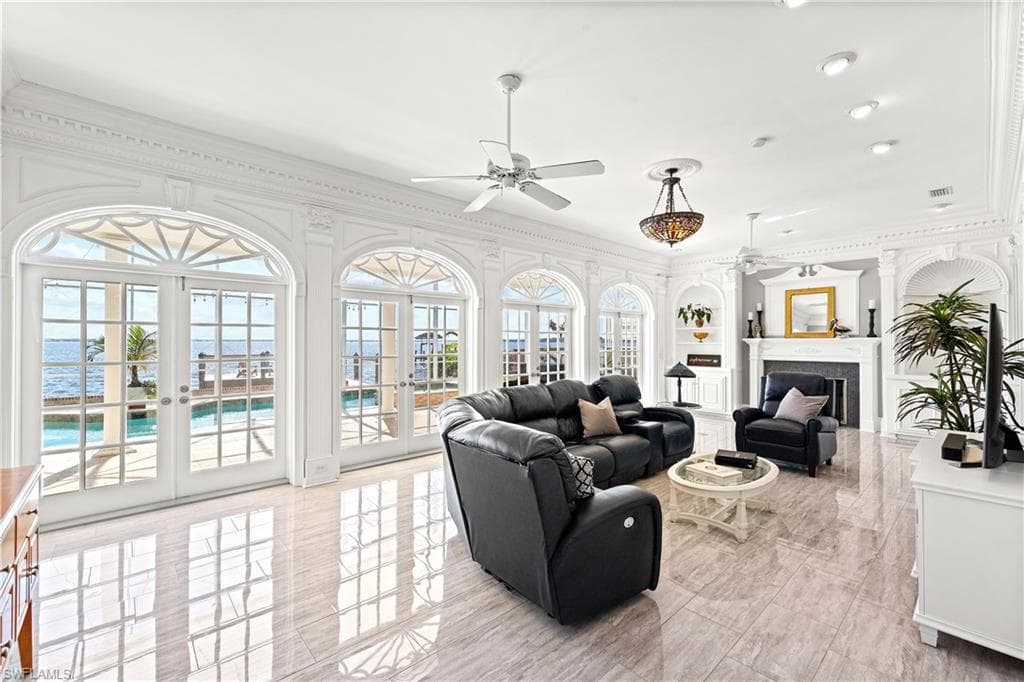 1807 Coral CIR-15