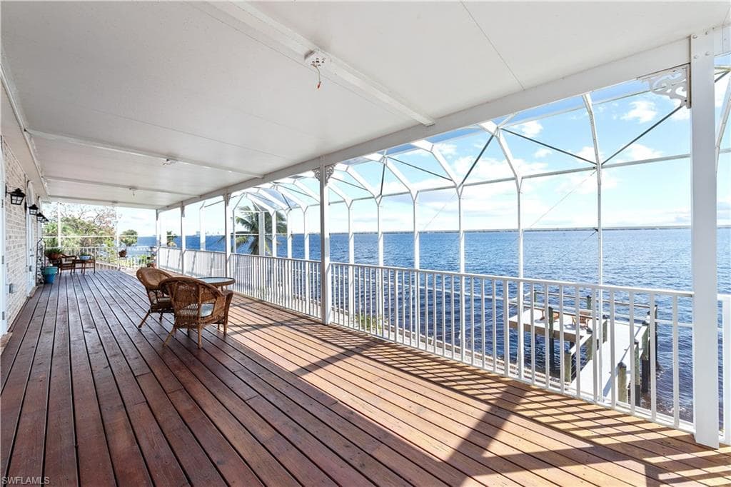 1807 Coral CIR-25