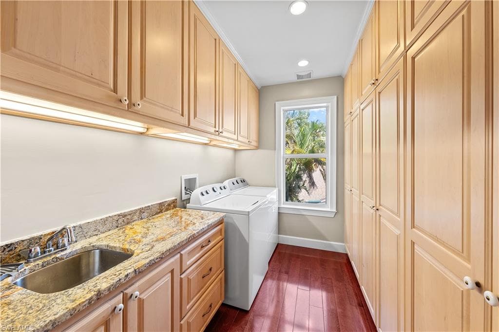 1807 Coral CIR-31