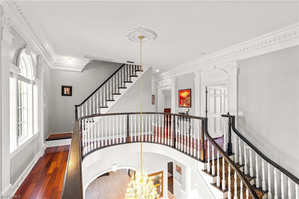 1807 Coral CIR-32