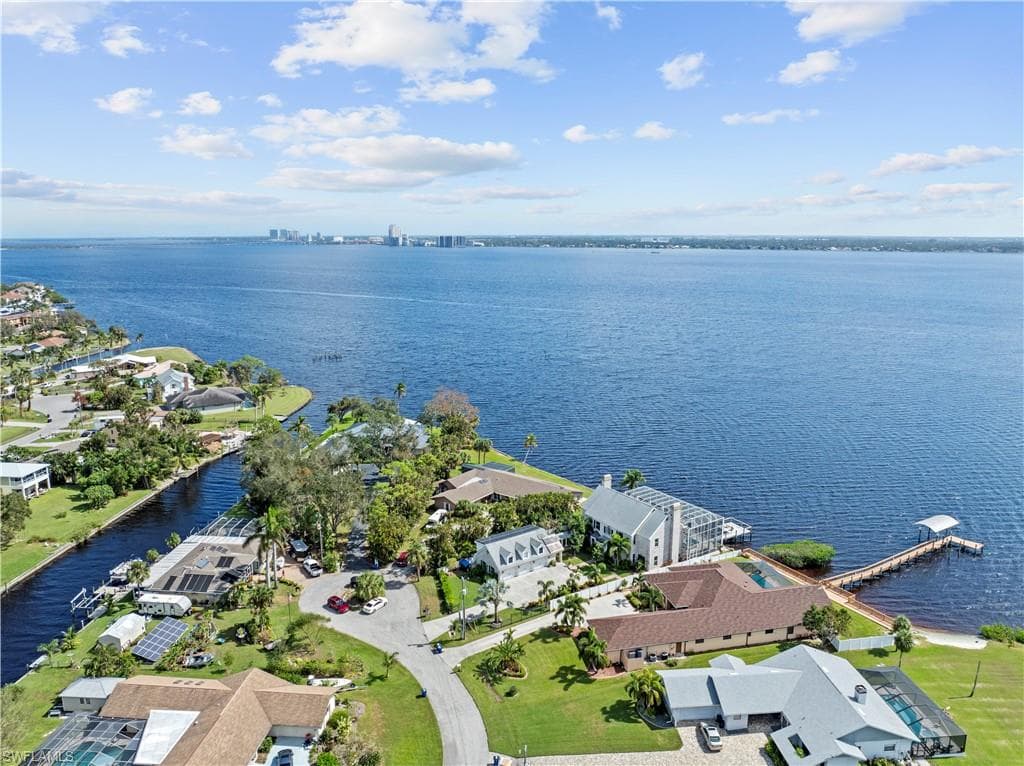 1807 Coral CIR-40