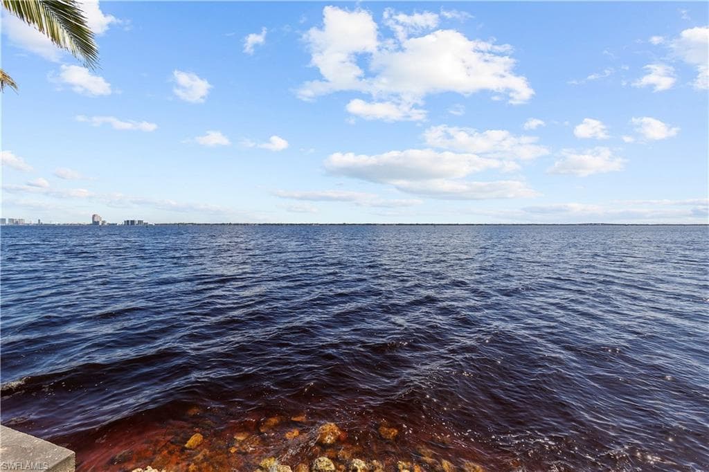 1807 Coral CIR-39