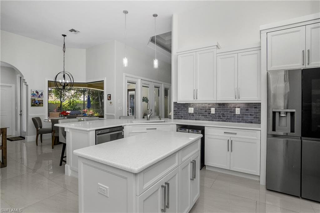 16013 Waterleaf LN, FORT MYERS FL 33908-8