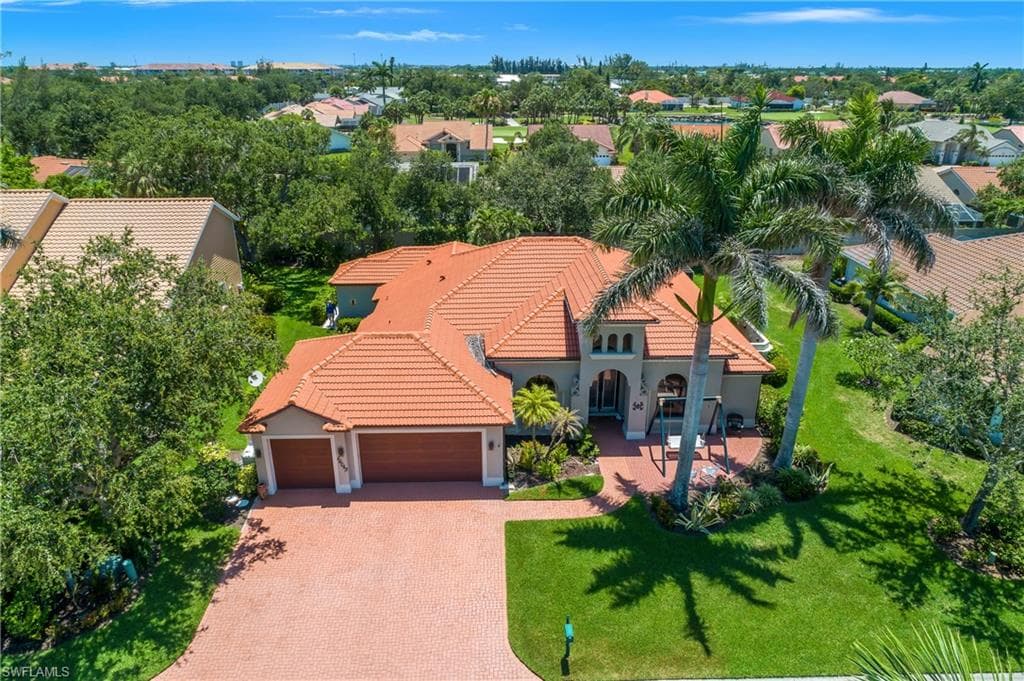 16013 Waterleaf LN, FORT MYERS FL 33908-44