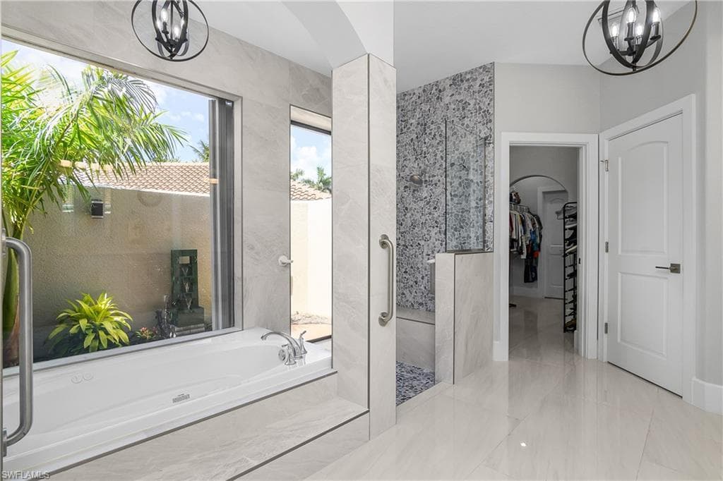 16013 Waterleaf LN, FORT MYERS FL 33908-24