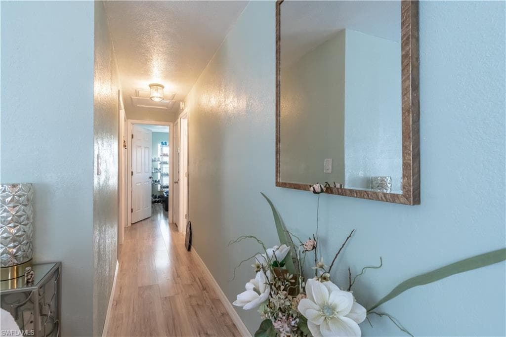 1360 5th AVE N, NAPLES FL 34102-8