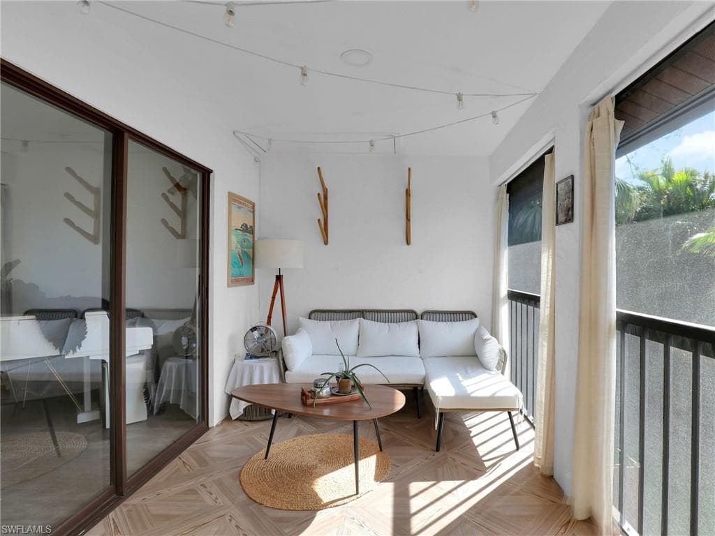 9831 Alabama ST # 5, BONITA SPRINGS FL 34135-19