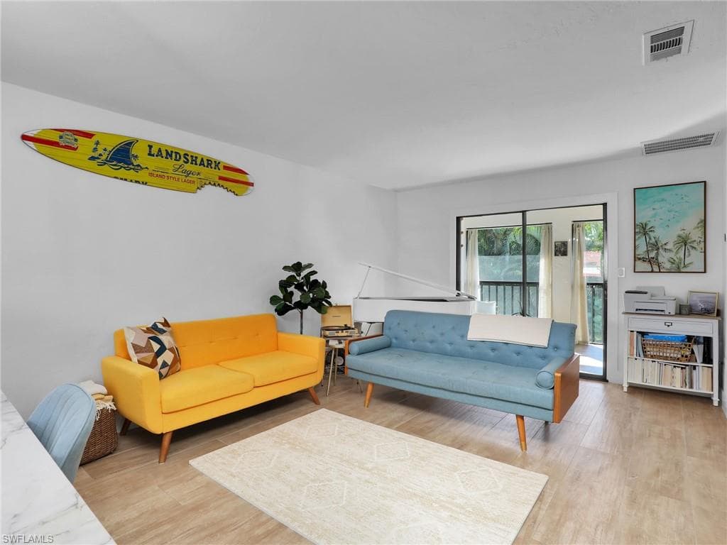 9831 Alabama ST # 5, BONITA SPRINGS FL 34135-7