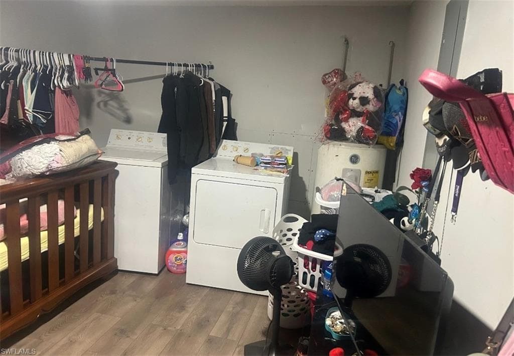 3516 E Riverside DR, FORT MYERS FL 33916-21