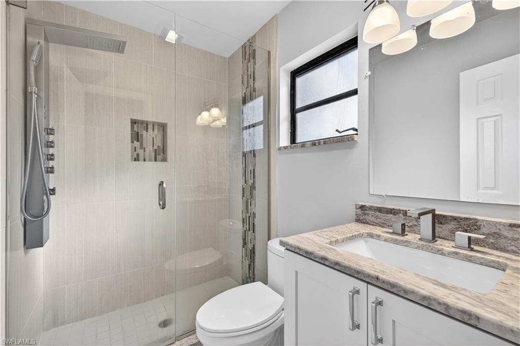 7164 Lyle TER # 2, FORT MYERS FL 33907-14