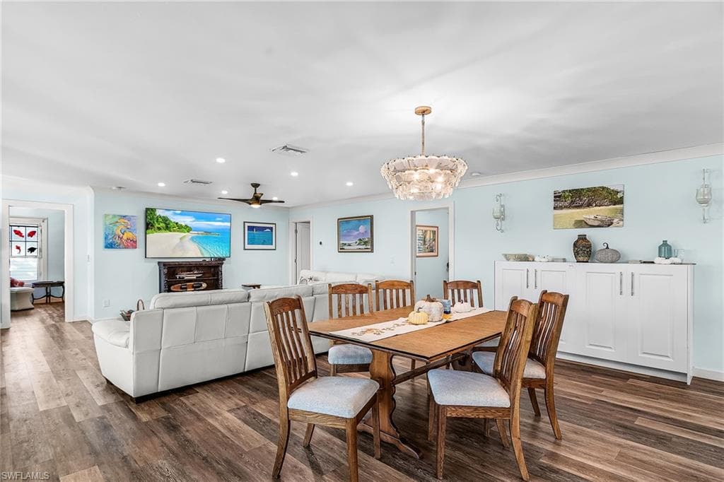 16201 Aura LN-12