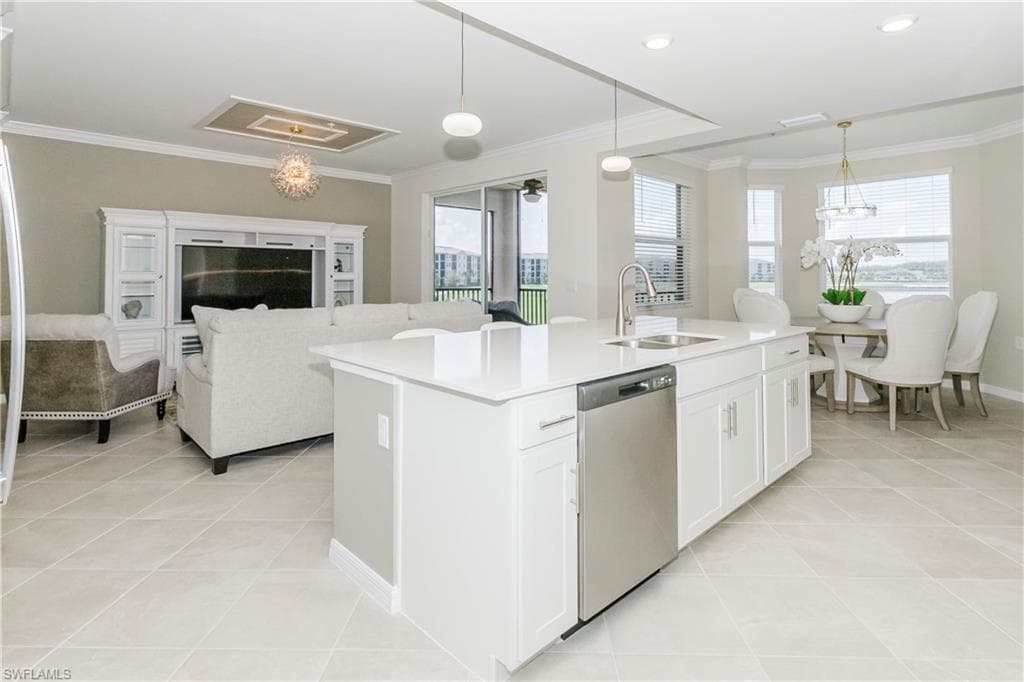 5583 Double Eagle CIR # 4122, AVE MARIA FL 34142-1