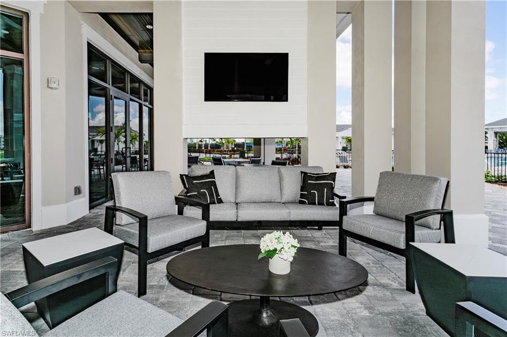 5583 Double Eagle CIR # 4122, AVE MARIA FL 34142-42