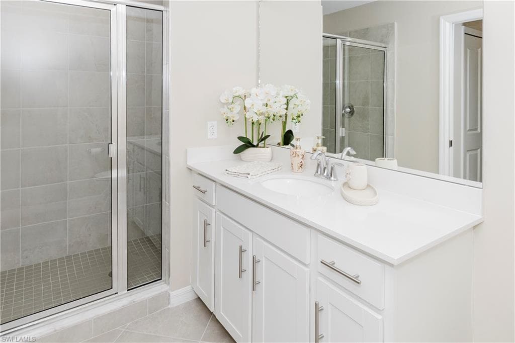 5583 Double Eagle CIR # 4122, AVE MARIA FL 34142-10