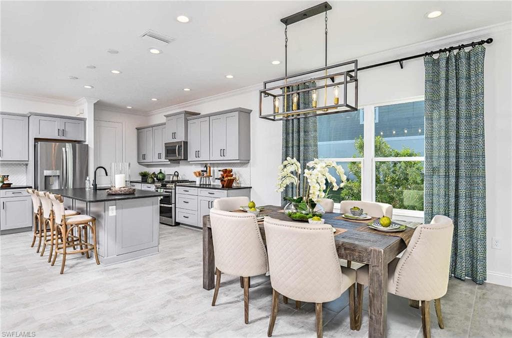 8775 Pigeon Key, FORT MYERS FL 33908-5