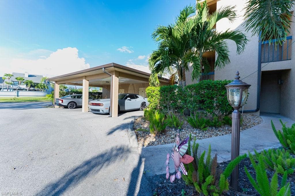 6216 Cougar RUN # 202, FORT MYERS FL 33908-10