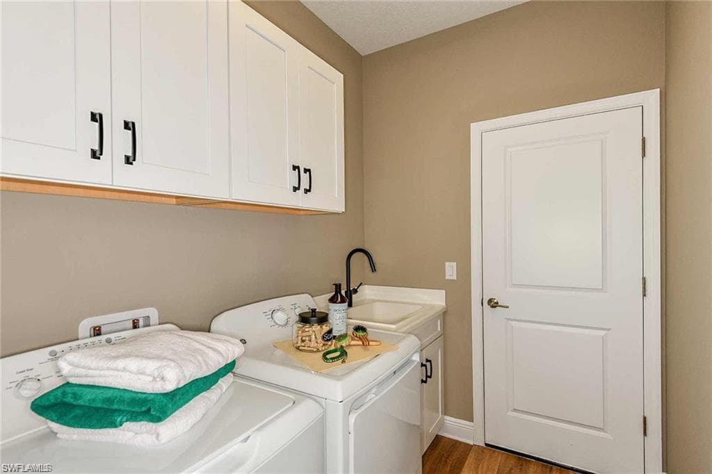 4482 Centaurus CIR, NAPLES FL 34120-13