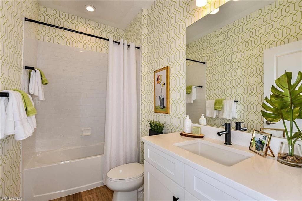 4482 Centaurus CIR, NAPLES FL 34120-20