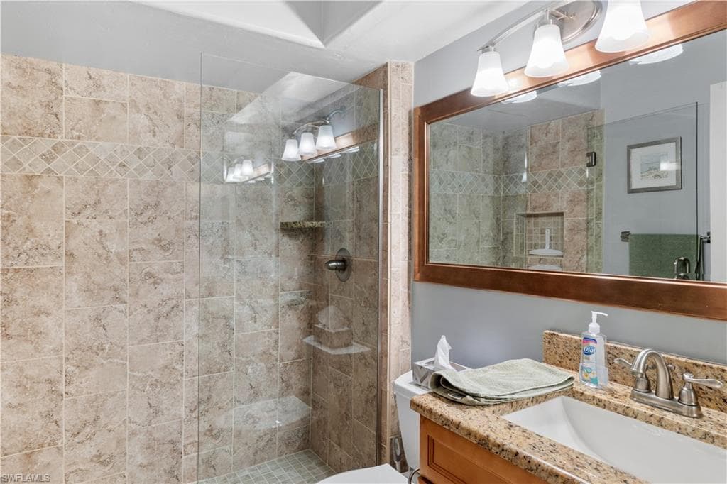 13010 Amberley CT # 205, BONITA SPRINGS FL 34135-13