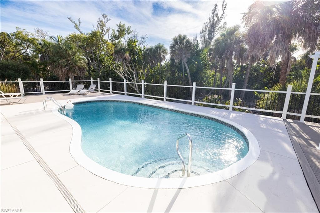 4639 Brainard Bayou RD, SANIBEL FL 33957-43