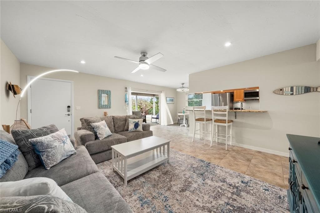 601 Periwinkle WAY D5-22