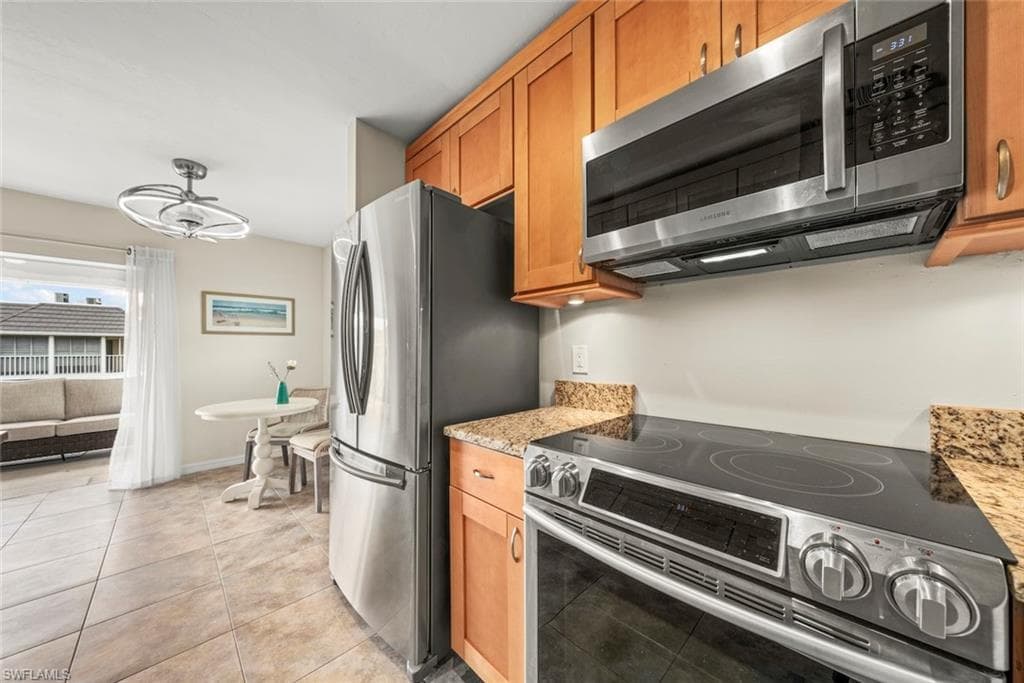 601 Periwinkle WAY D5-11