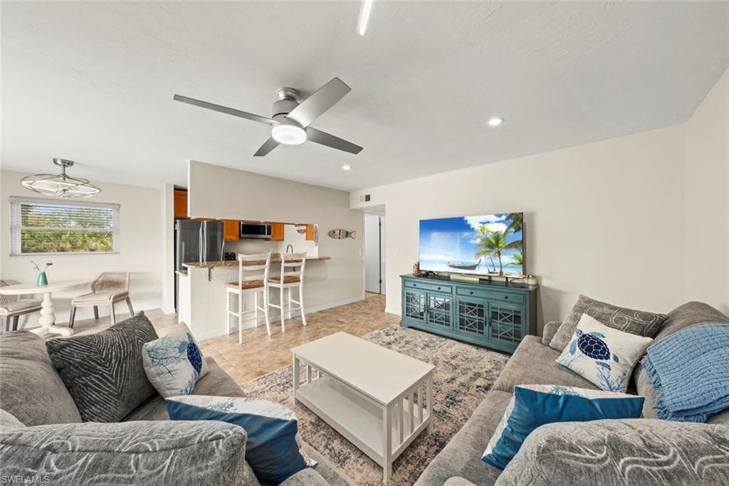601 Periwinkle WAY D5-14