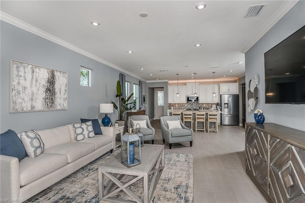 6677 Good Life ST, FORT MYERS FL 33966-19