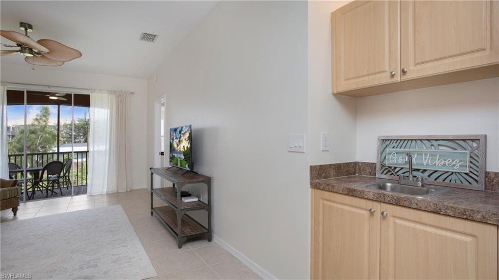 15999 Mandolin Bay DR # 204, FORT MYERS FL 33908-5