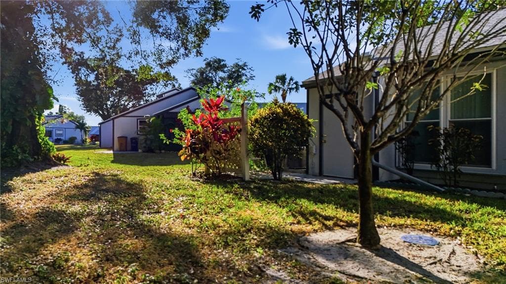 10431 New Bedford CT, LEHIGH ACRES FL 33936-19