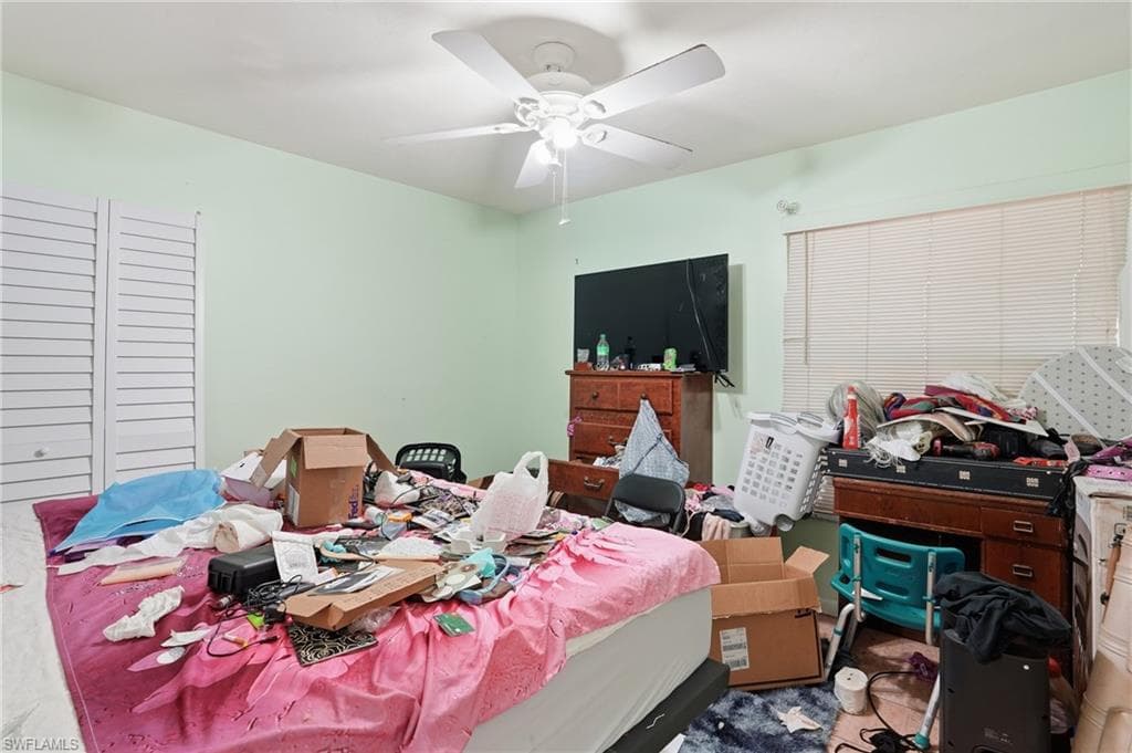 10431 New Bedford CT, LEHIGH ACRES FL 33936-13