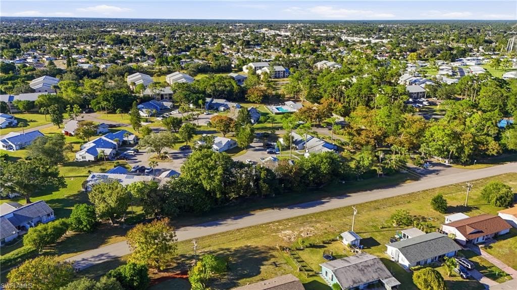 10431 New Bedford CT, LEHIGH ACRES FL 33936-24