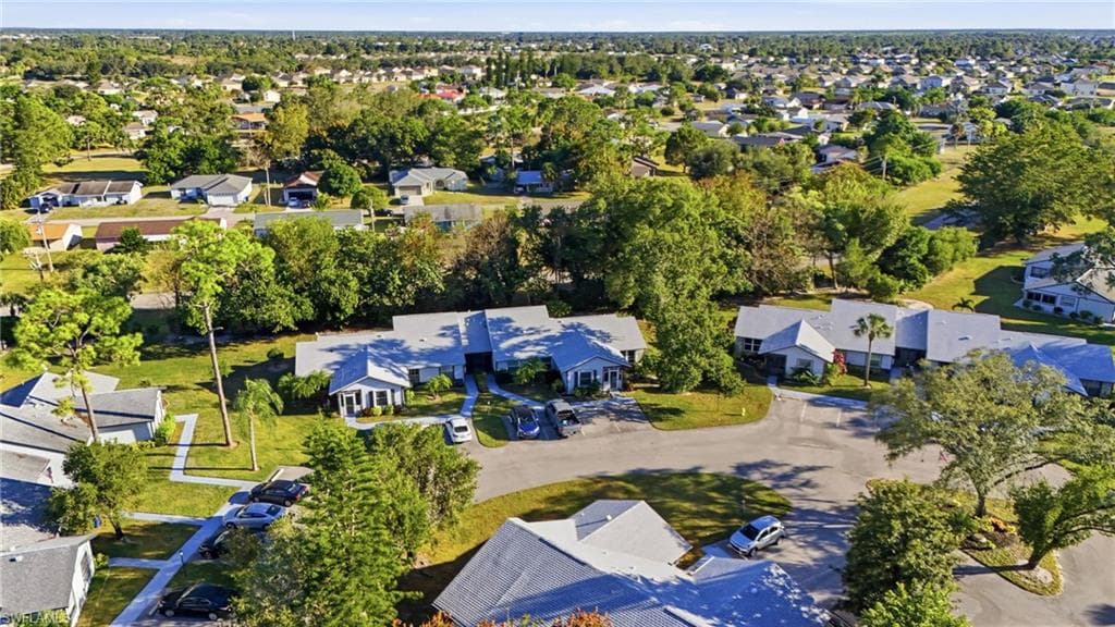 10431 New Bedford CT, LEHIGH ACRES FL 33936-20